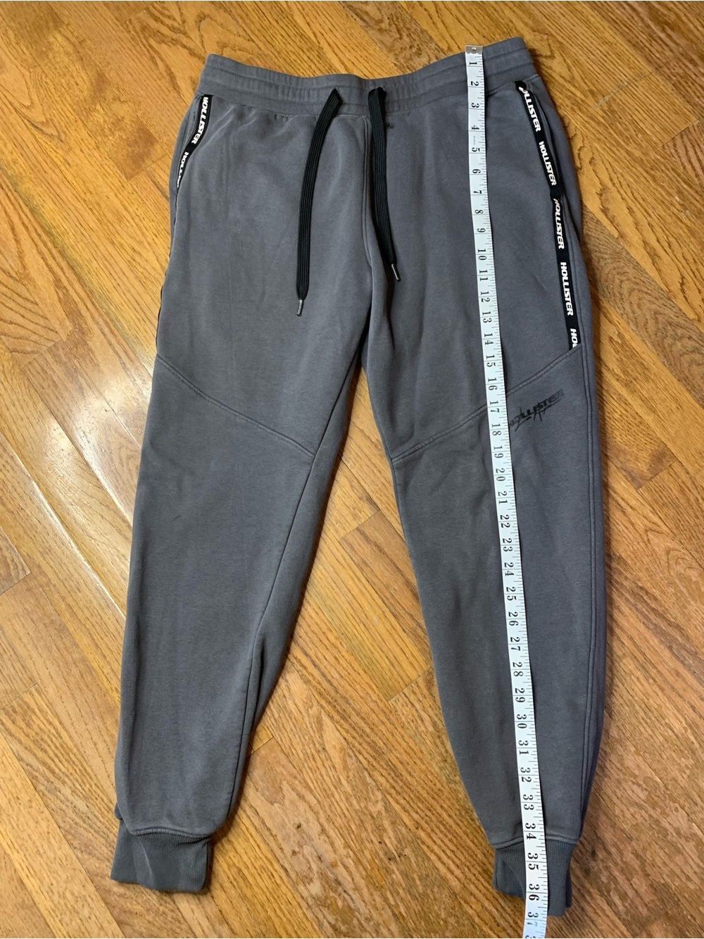 Hollister Grey Fleece Logo Tape Joggers Sweatpants Medium - Picture 5 of 8
